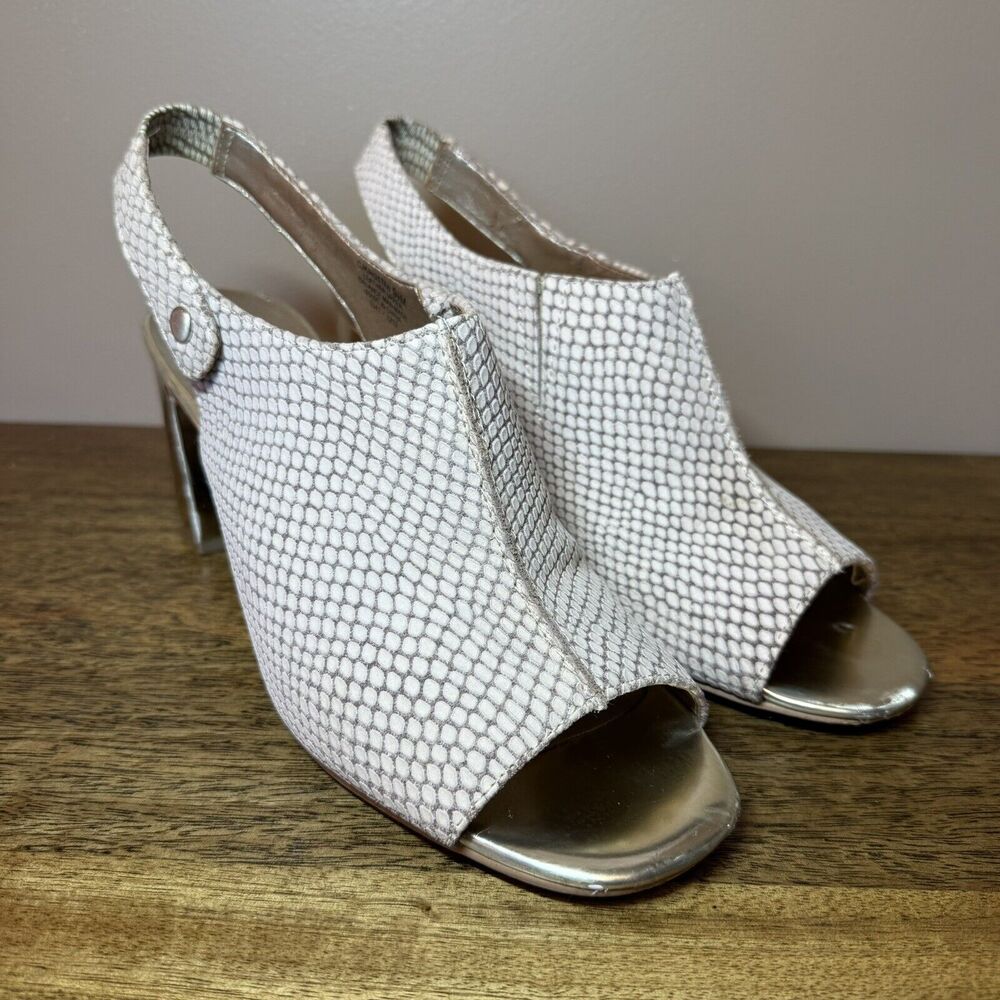 Circa Joan & David Slingback Dress Shoes in a snakeskin leather Sz 9.5